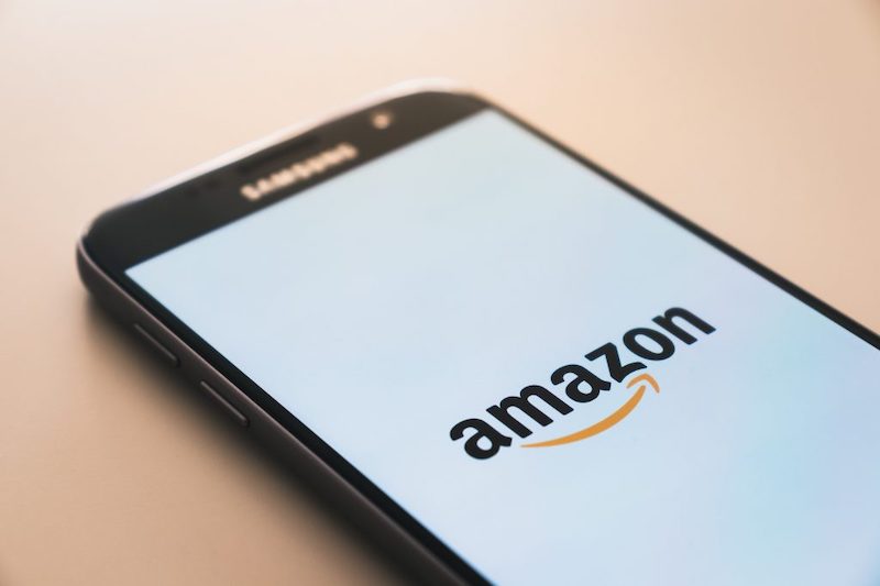 descubre campaña de robo de información que utiliza una falsa oferta de trabajo de Amazon