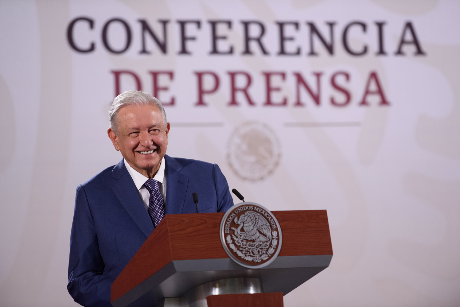 100 mil mexicanos salieron de la pobreza cada mes con AMLO