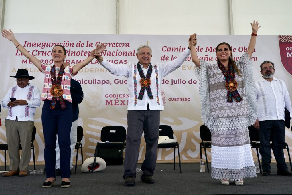 AMLO y Sheinbaum de gira en Guerrero.