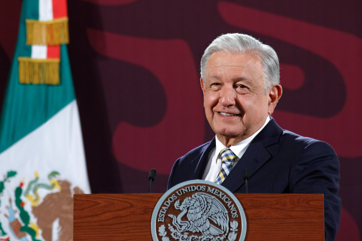 AMLO recuerda sufrimiento de sus hijos cuando eran niños