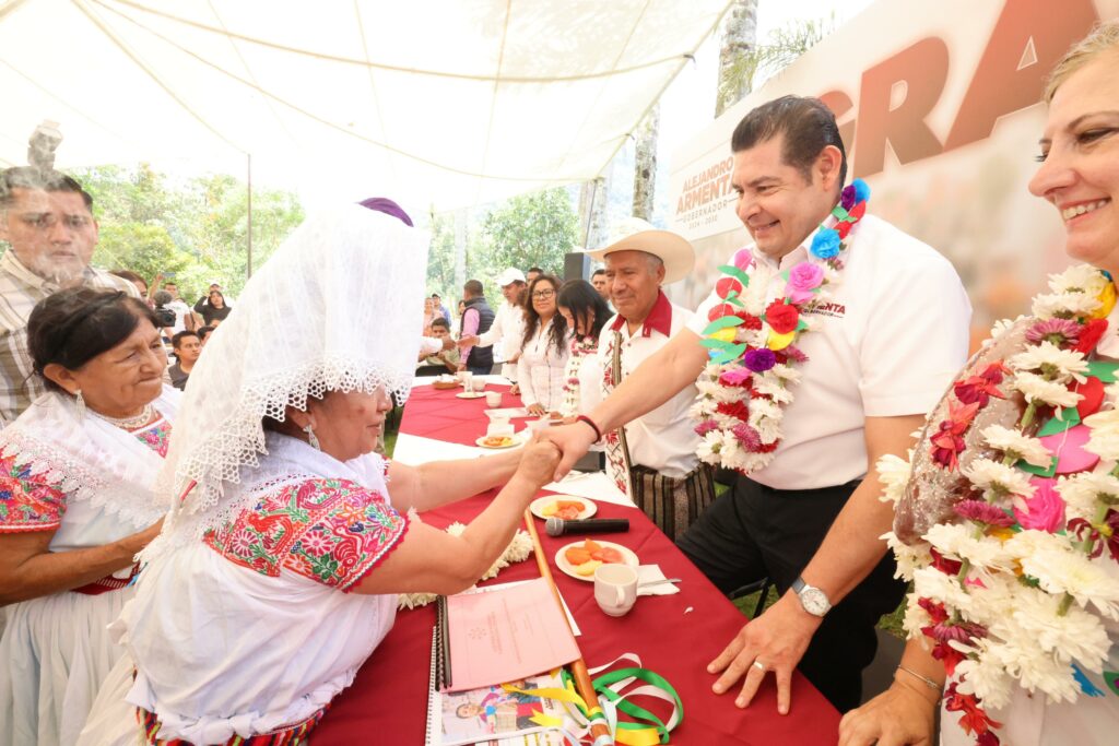 Armenta reafirma compromiso con pueblos indígenas