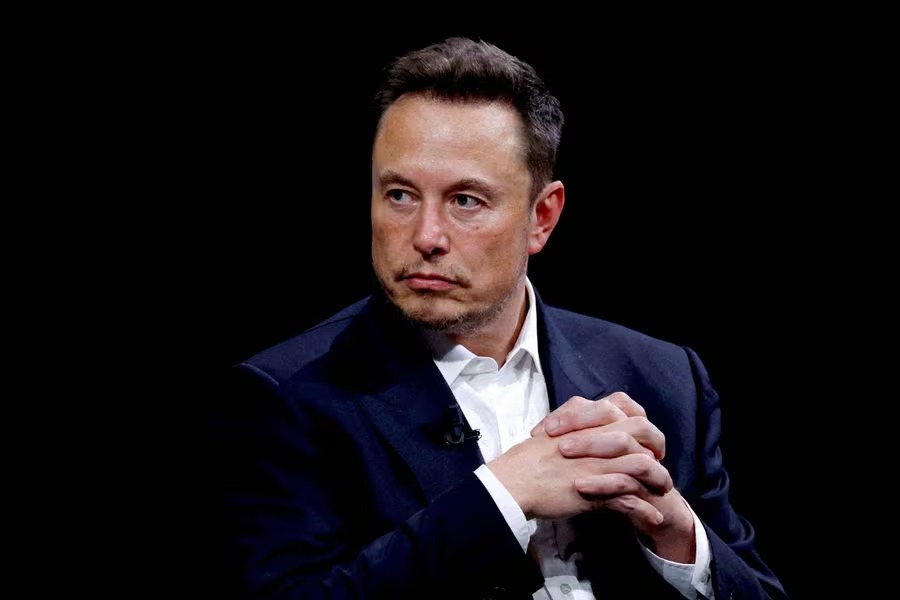 Elon Musk frena proyecto de Tesla