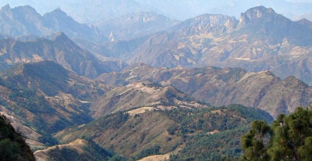 Escondite de El Mayo Zambada en rancherias de las montañas de Sinaloa