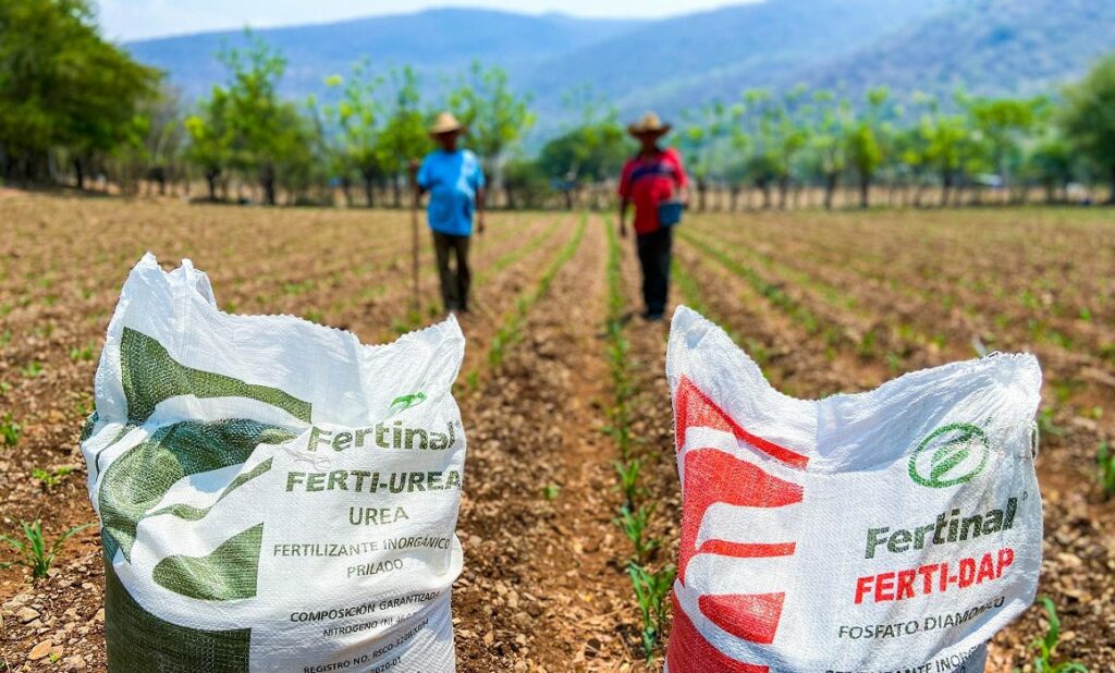 Programa de entrega de fertilizantes con producción nacional : Pemex