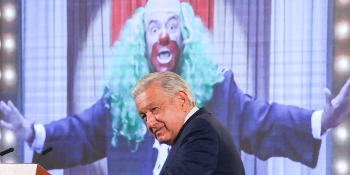 AMLO se burla de Brozo y Loret 