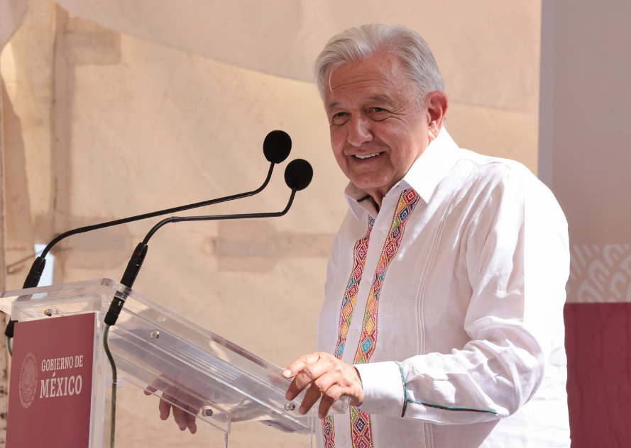 AMLO defiende a Sheinbaum de comentarios machistas