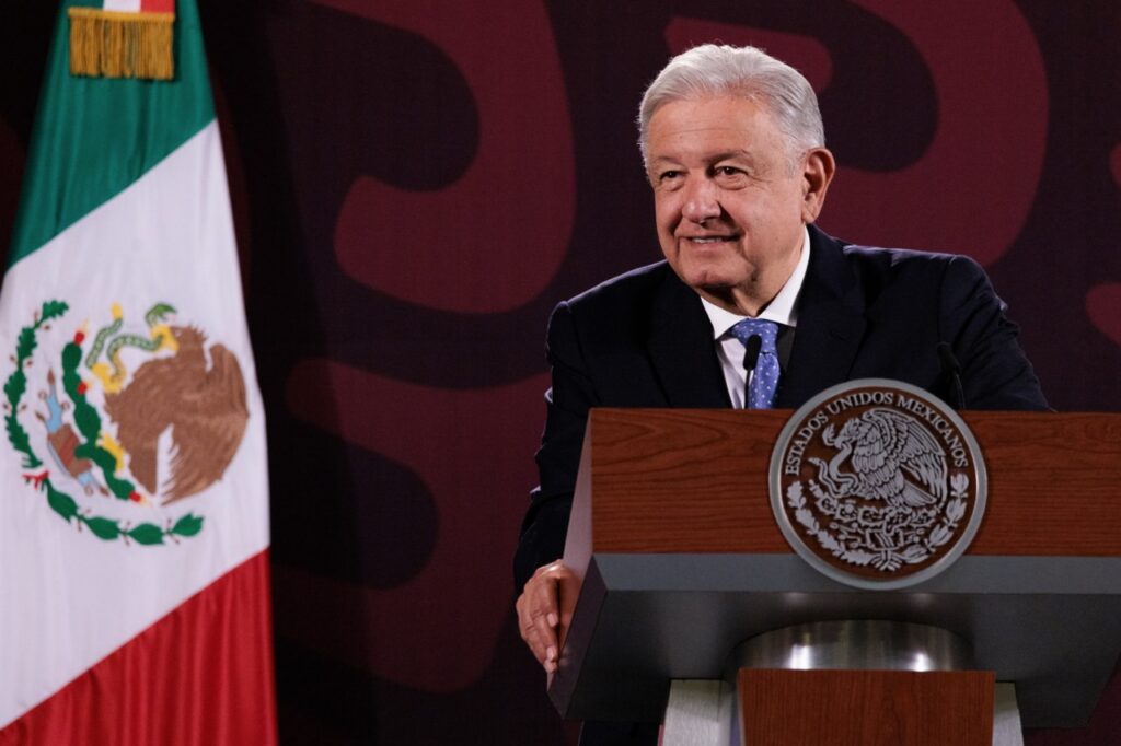 AMLO se reunió con elementos del nuevo gabinete