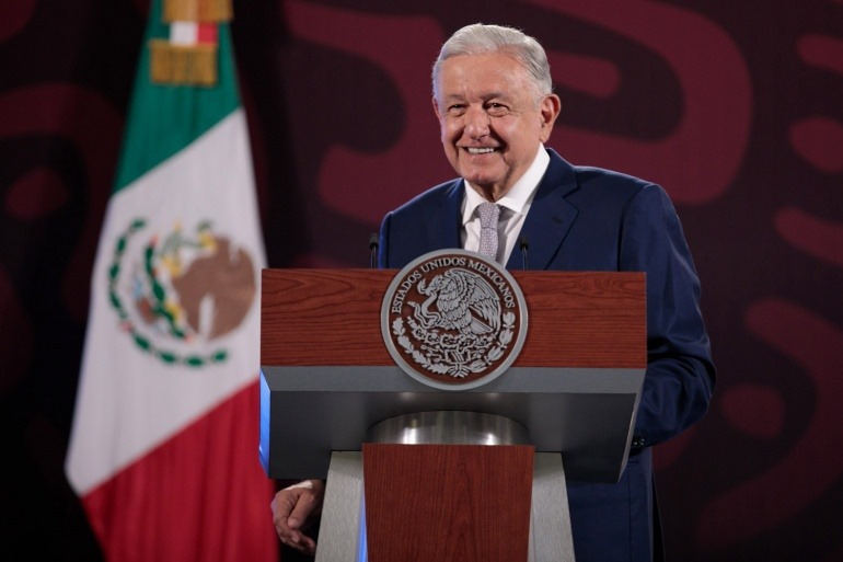 AMLO responde a marcha contra sobrerrepresentación