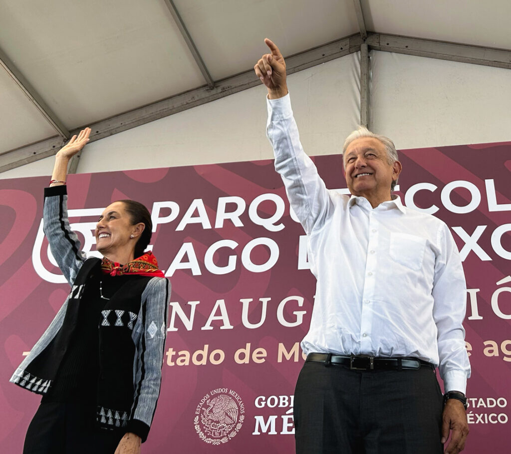 AMLO y Sheinbaum en Texcoco