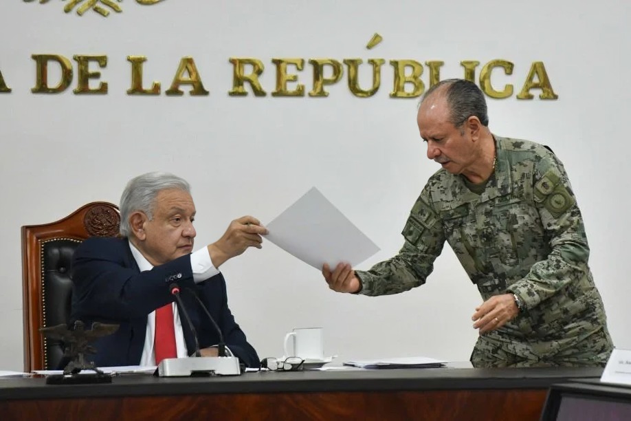 AMLO y Ojeda