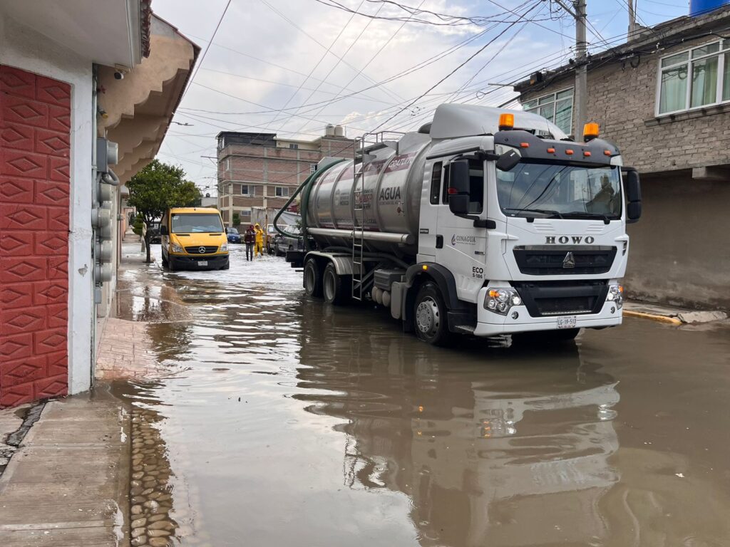 Delfina Gómez instruyó a CAEM aplicar un biodigestor en calles de Chalco