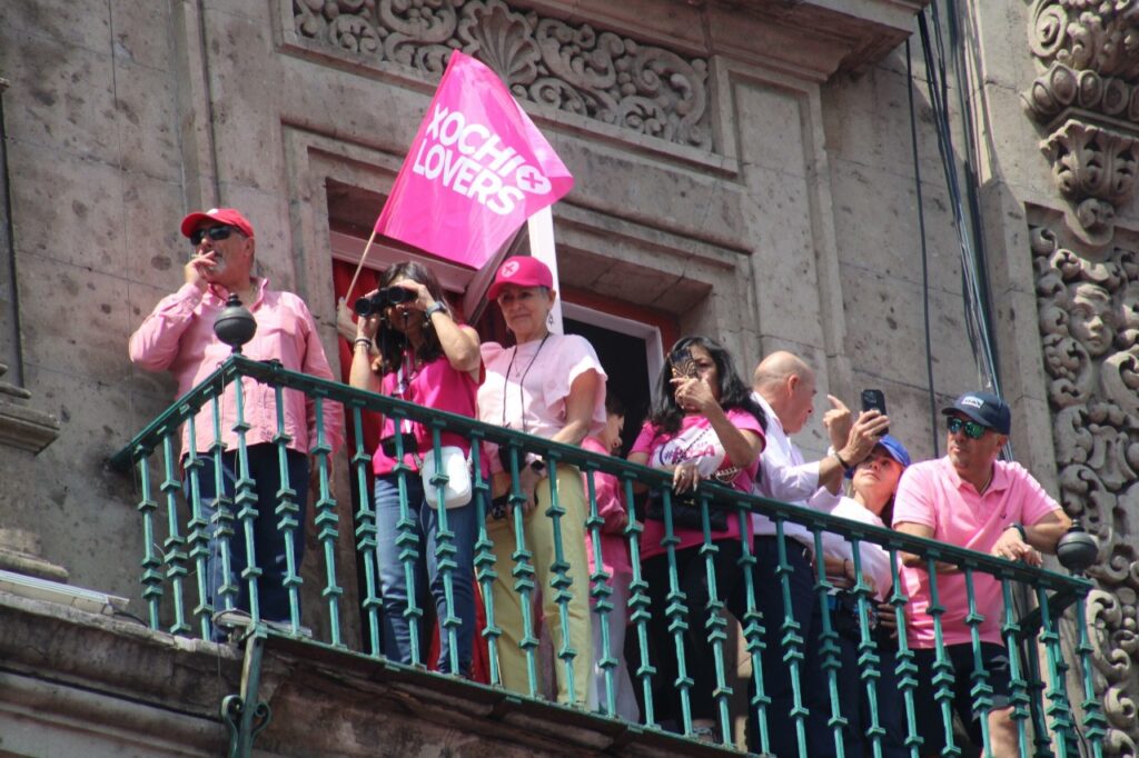 Xóchitl Gálvez fue recibida con aplausos