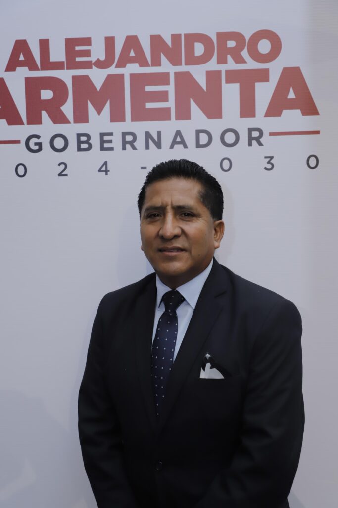 Raymundo Atanacio Luna como director general DIF Estatal