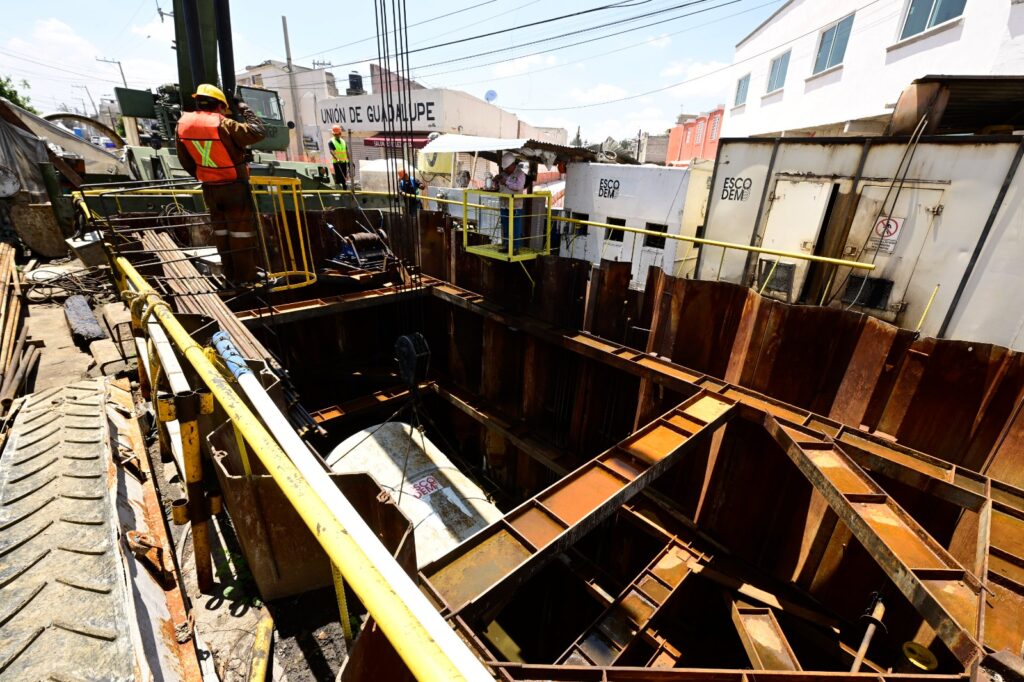 Trabajos Colector Solidaridad en CHalco