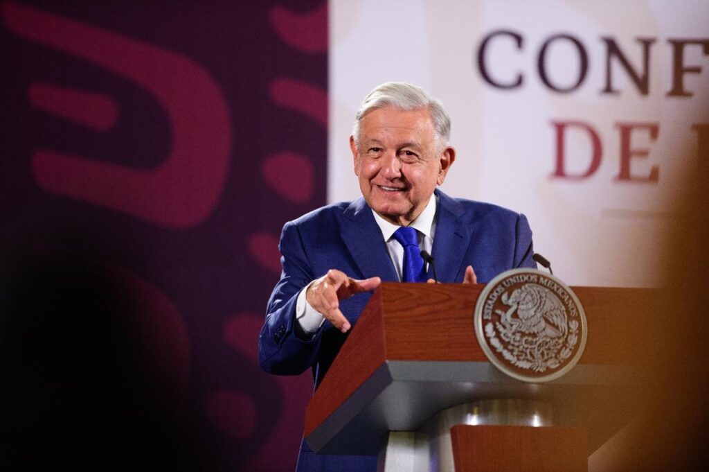 AMLO anunció actividades por 214 aniversario de Independencia de México