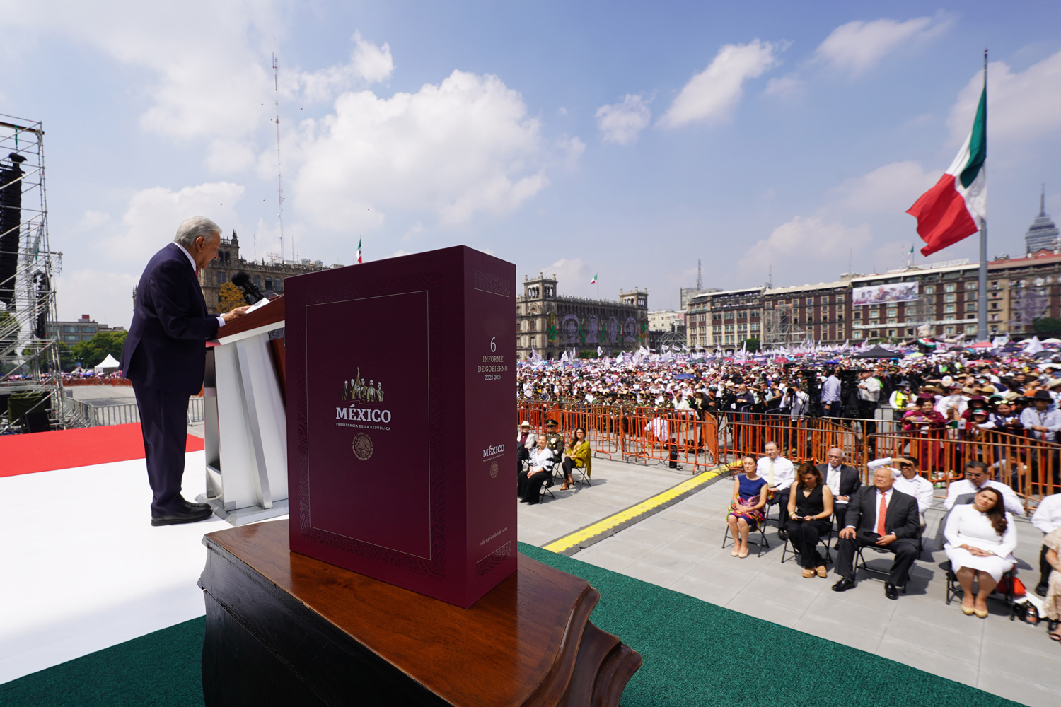 AMLO asegura que habrá continuidad con Sheinbaum 