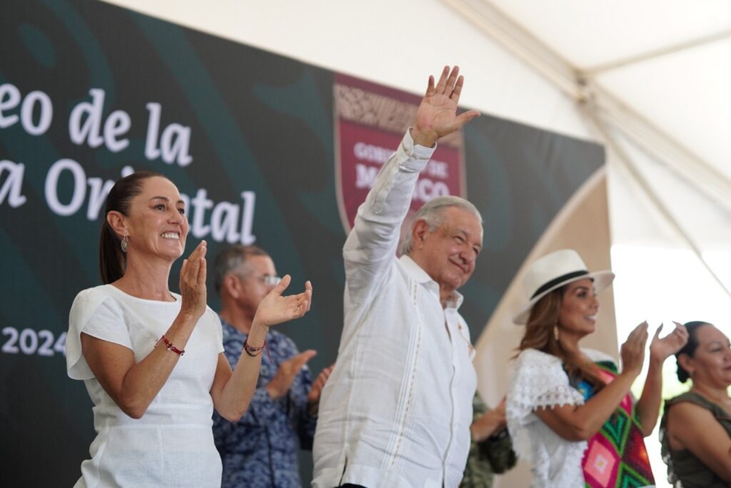 AMLO aseguró que amor con amor se paga