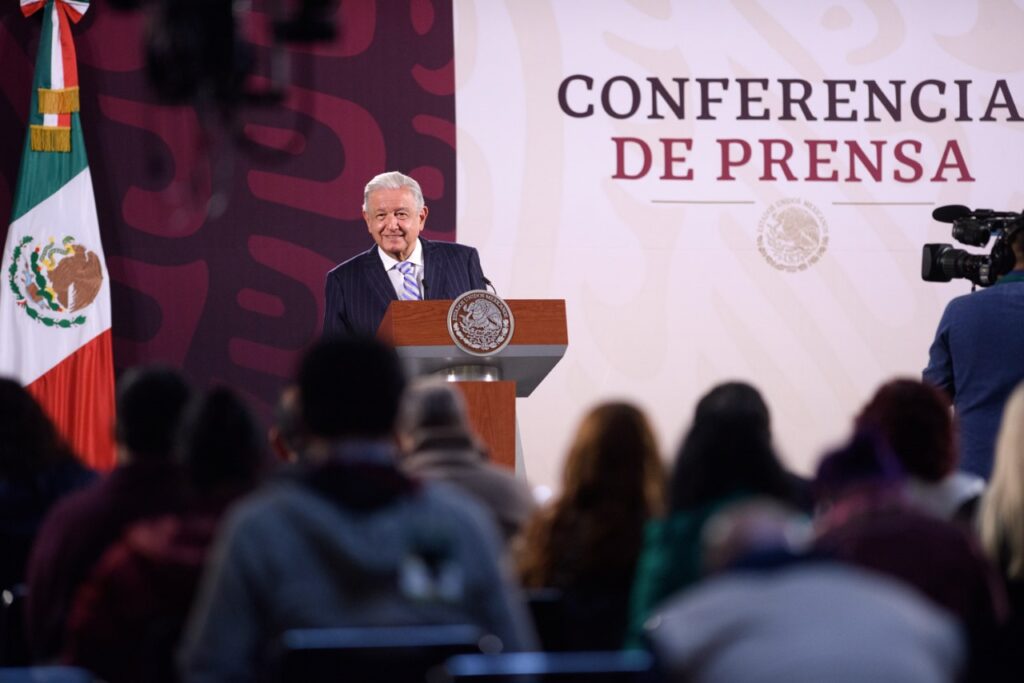 AMLO cuestionó acciones de jueces contra reforma judicial