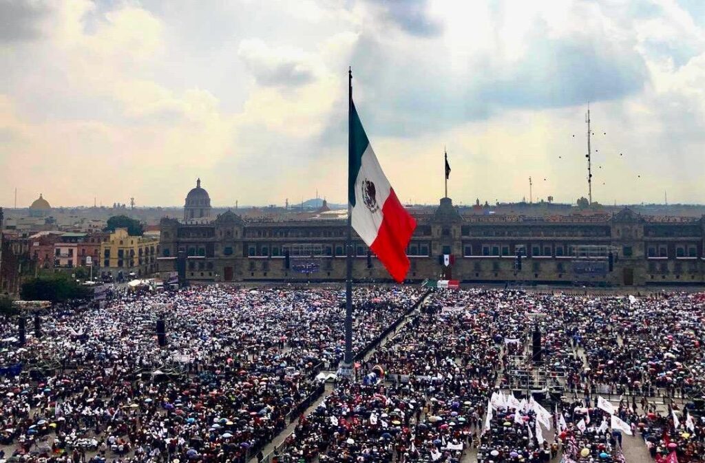 AMLO comentó que sus acciones apoyaron a mexicanos 