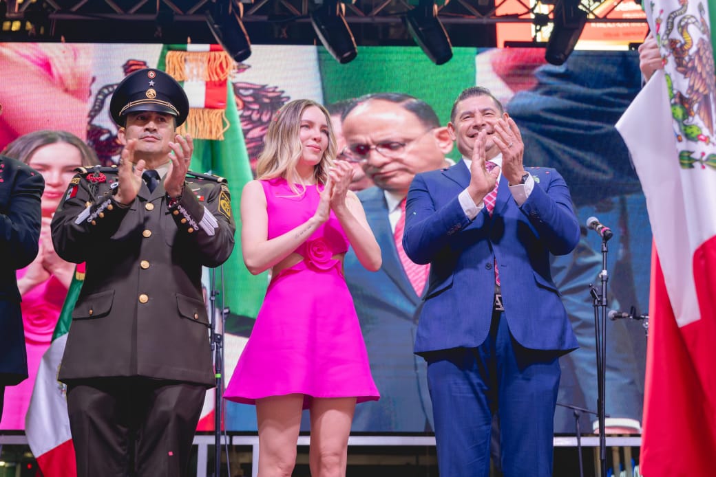 Armenta presente en festejos de la Independencia en México en NY