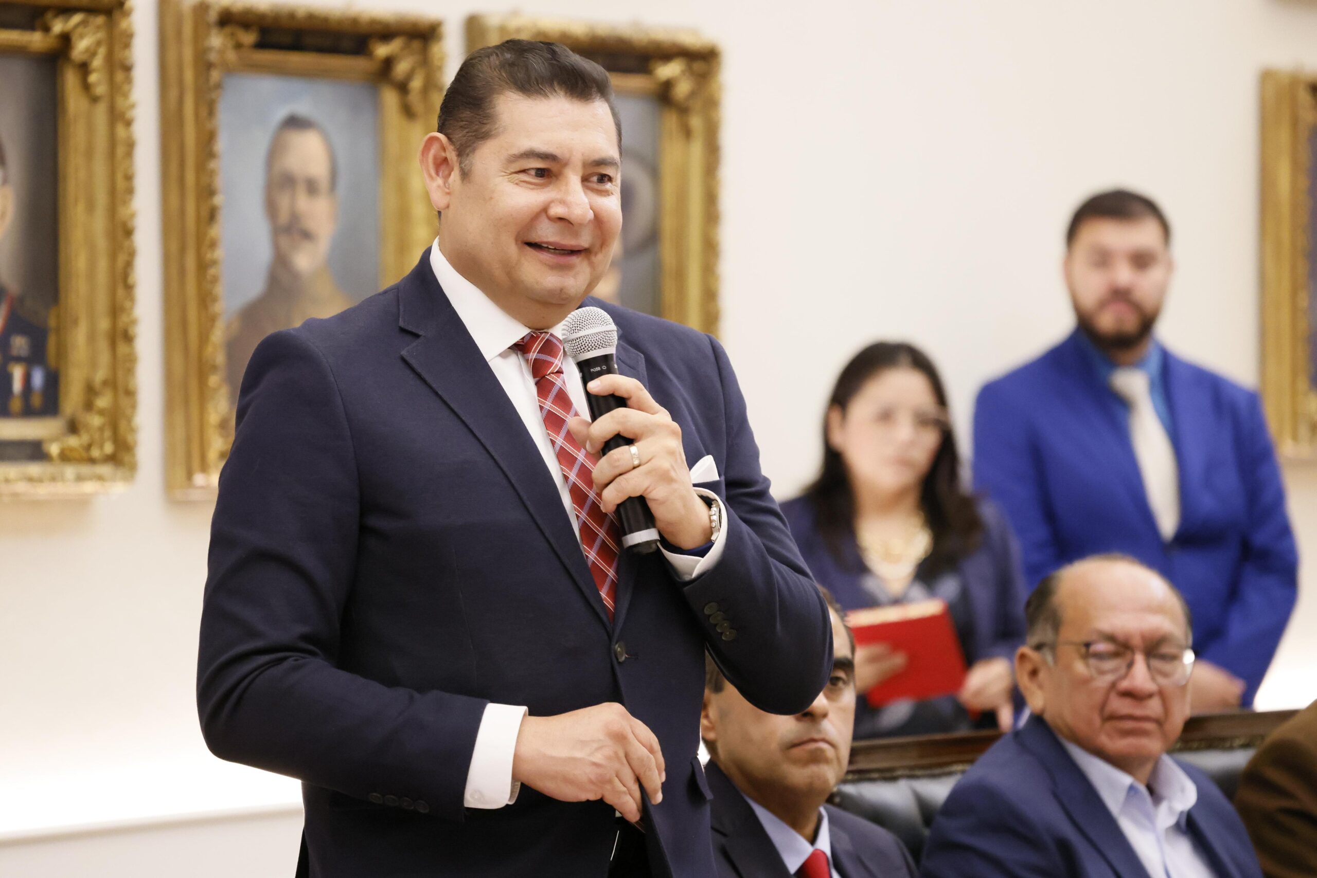 Armenta trabajará en favor de Puebla