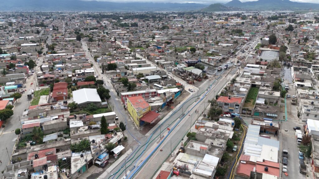 Vecinos agradecen calles libres de agua