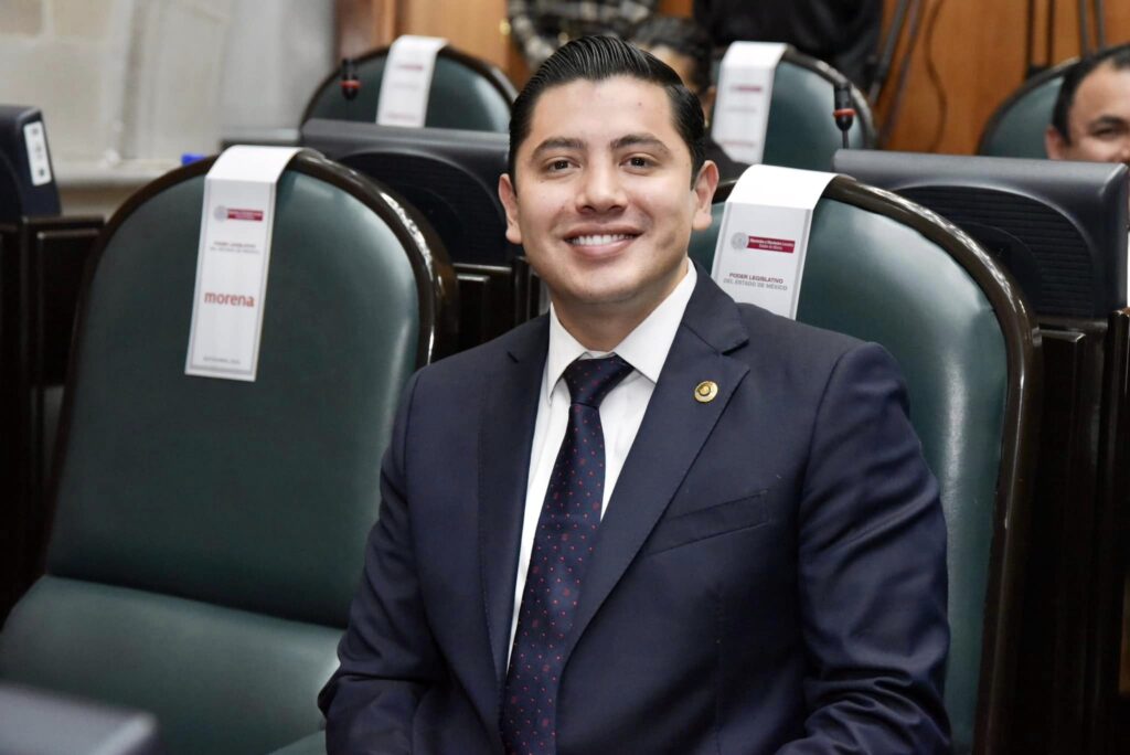 Carlos Zurita en el Congreso del Edomex