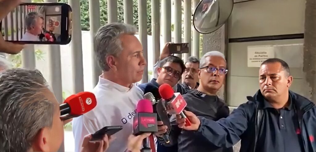 Gómez Morin encabezó protesta contra Marko Cortés