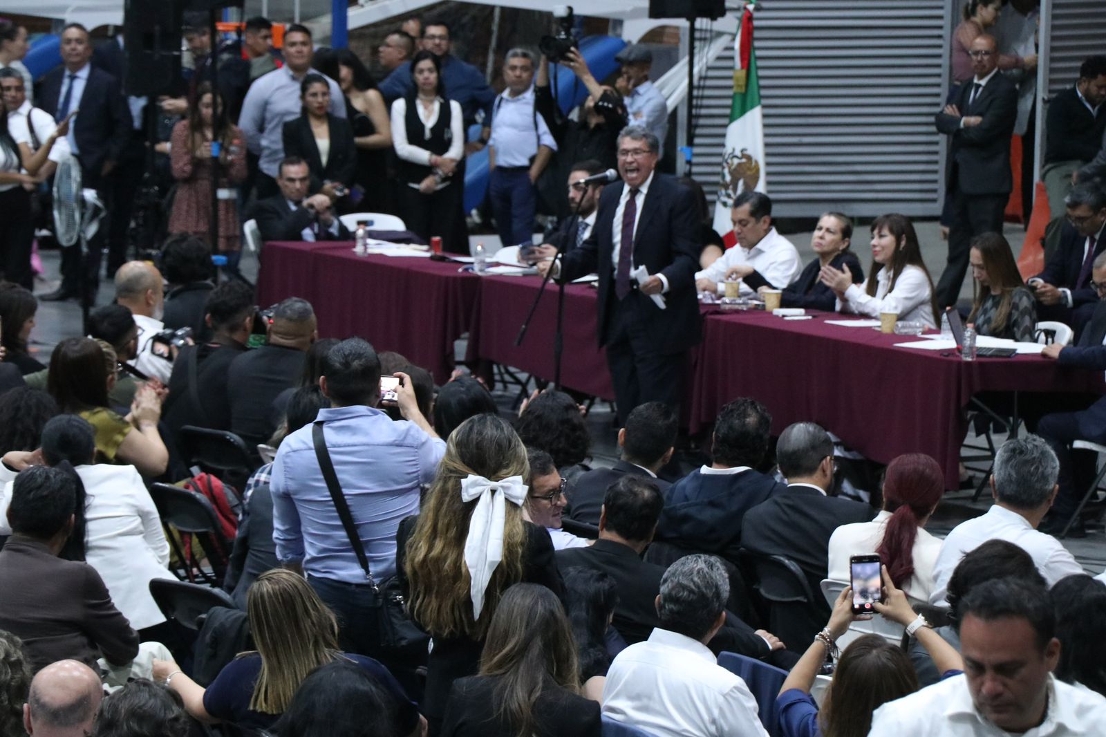 Monreal an aprobación de la reforma judicial