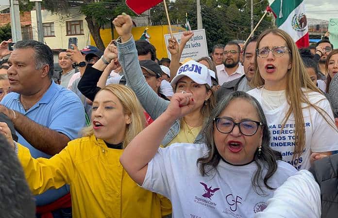 Norma Piña se une a protestas del PJF