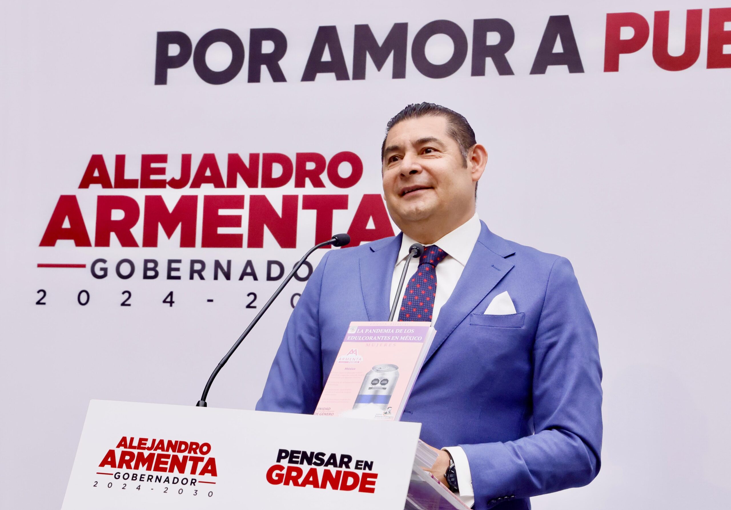 Armenta, por amor a Puebla