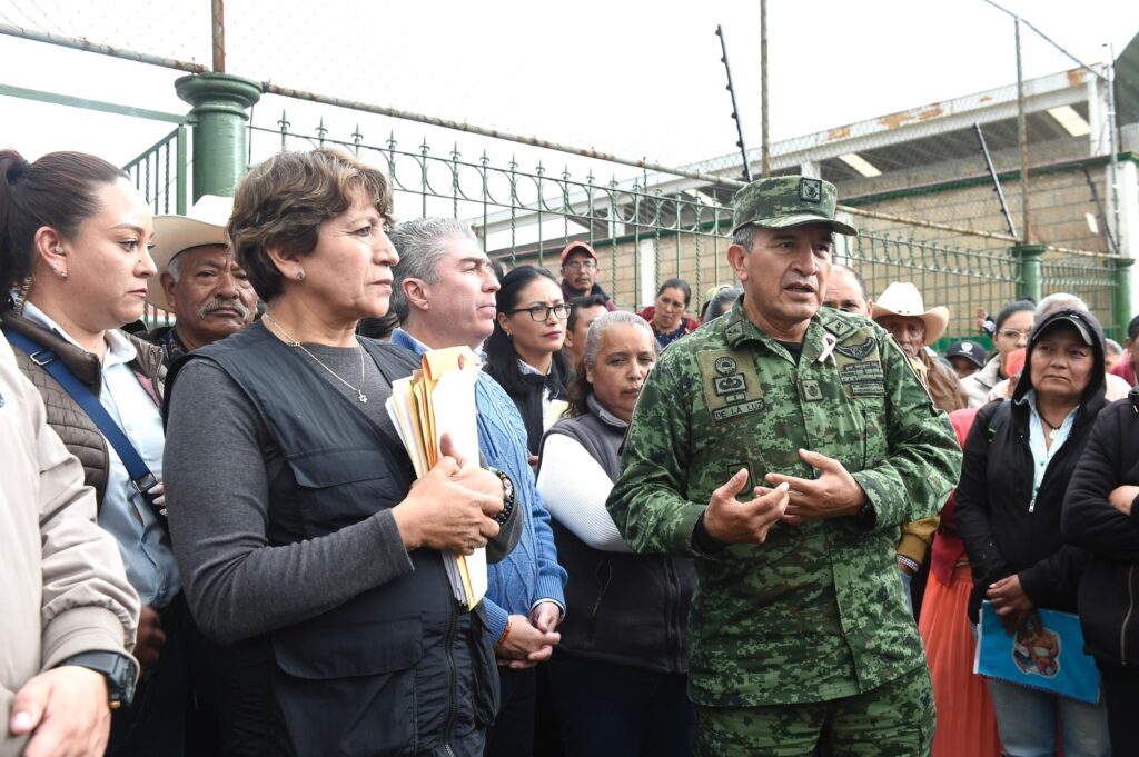 Delfina Gómez visita Texcalpilla