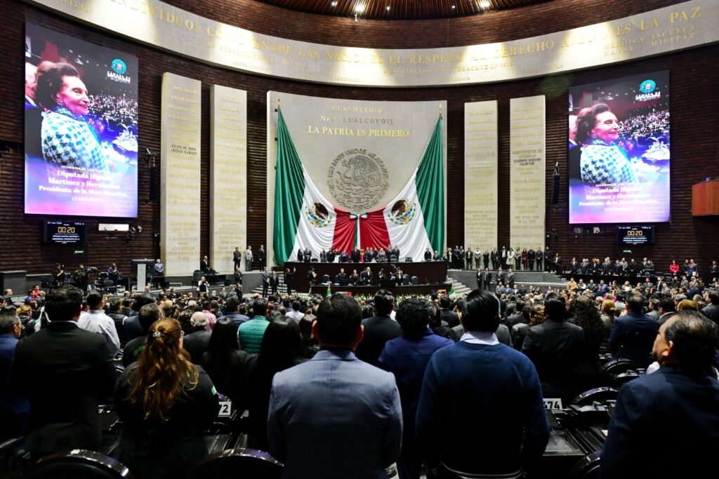 Homenaje Ifigenia Martínez