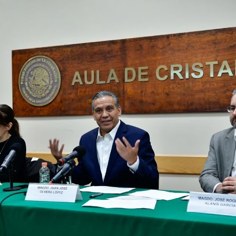 Juan José Olvera en mañanera