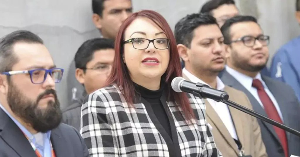 Nancy Juárezz emite ampara para que Sheinbaum reitre reforma judicial del DOF