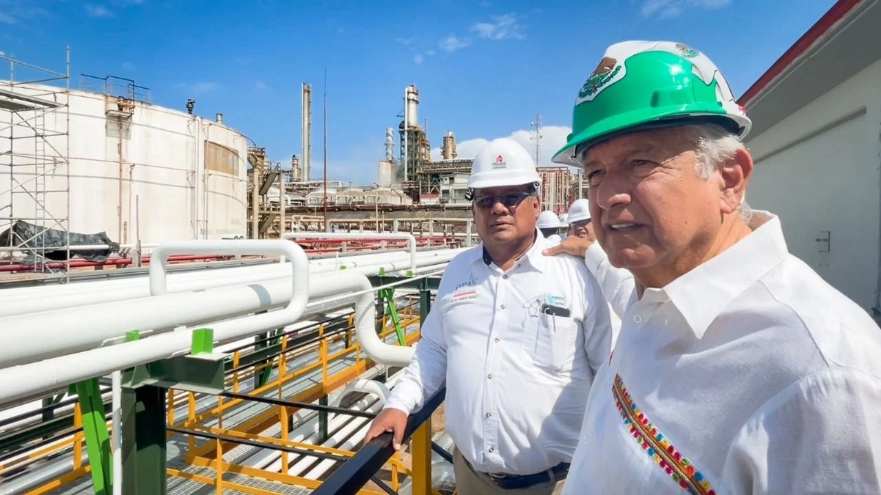 Refinería Dos Bocas concretará producción de combustibles