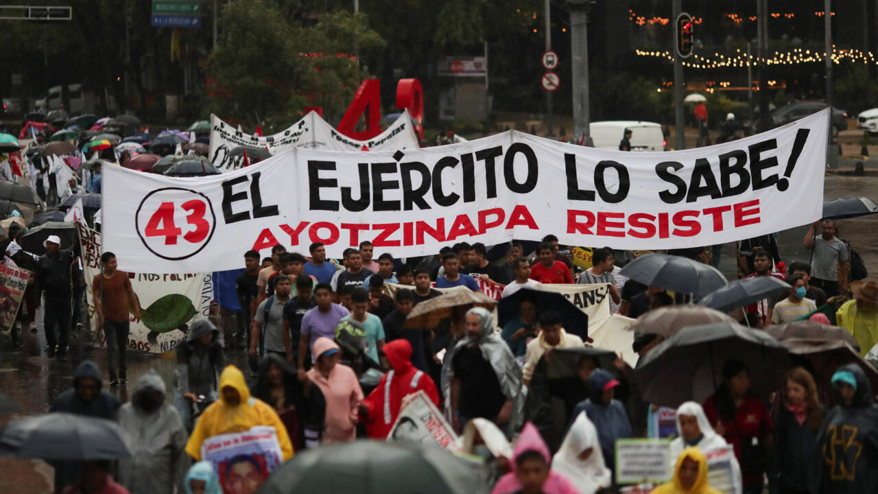 Sheinbaum continuará trabajos de investigación del caso Ayotzinapa