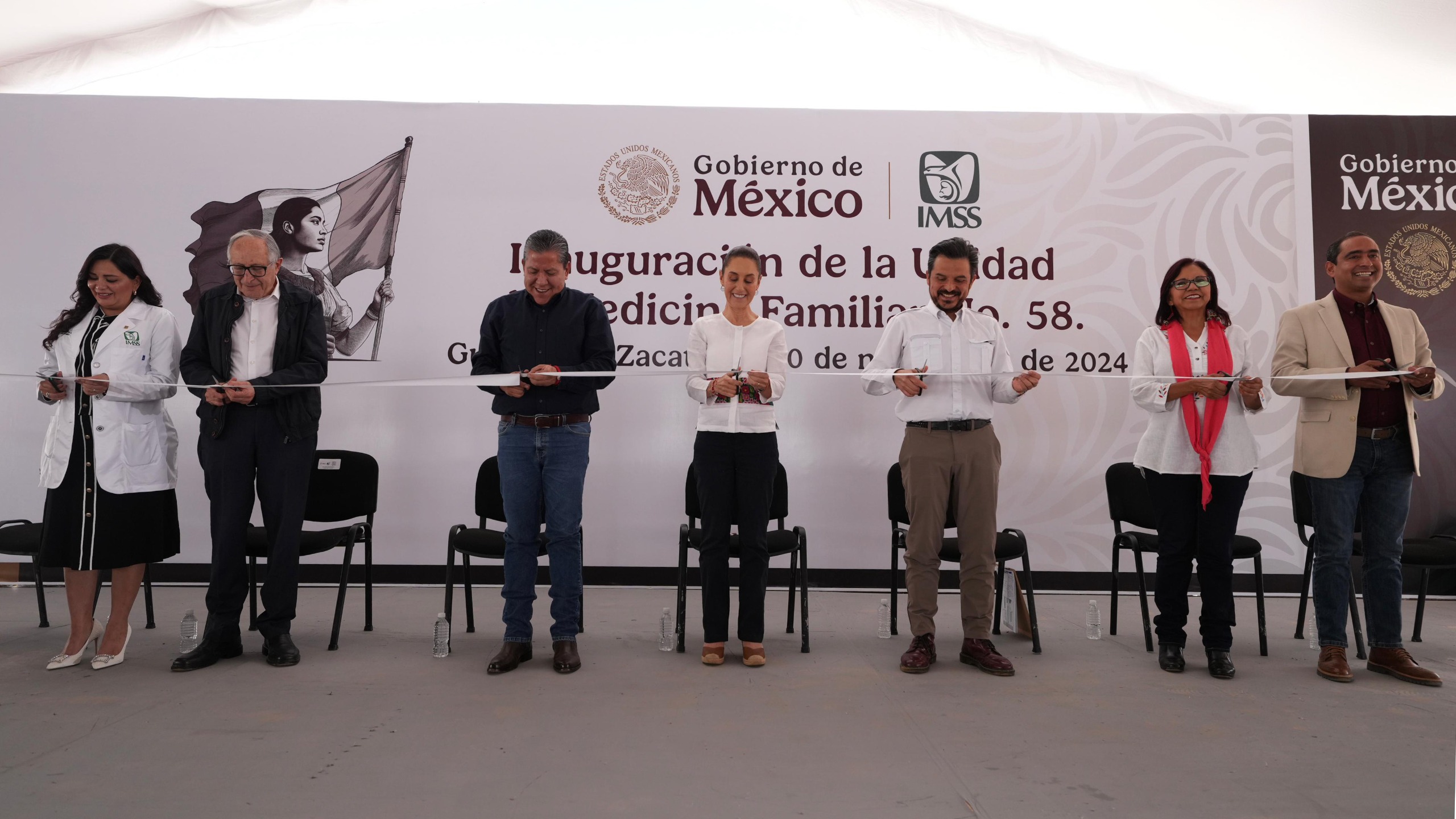 Sheinbaum inaugura unidad de salud en Zacatecas