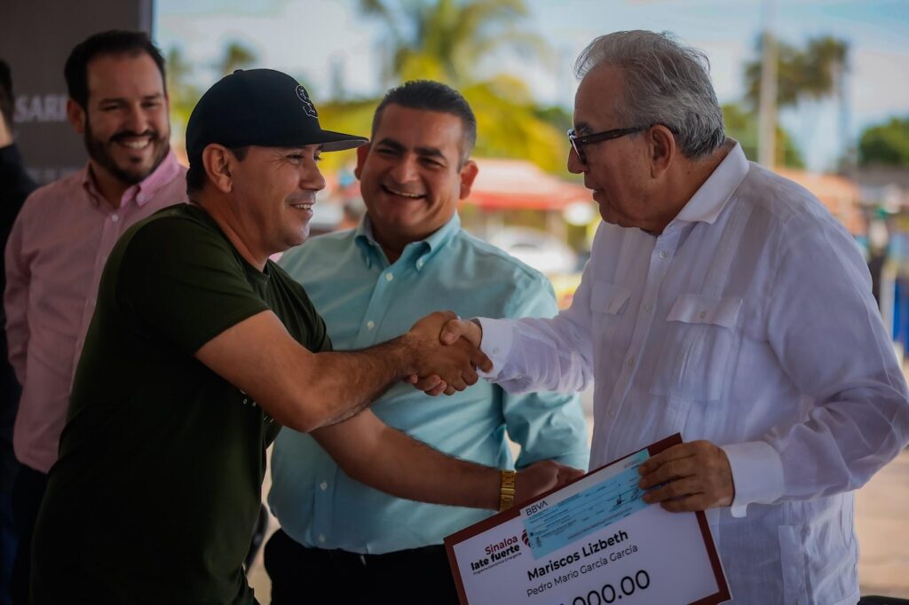 Apoyos a Sinaloa de Rubén Rocha 