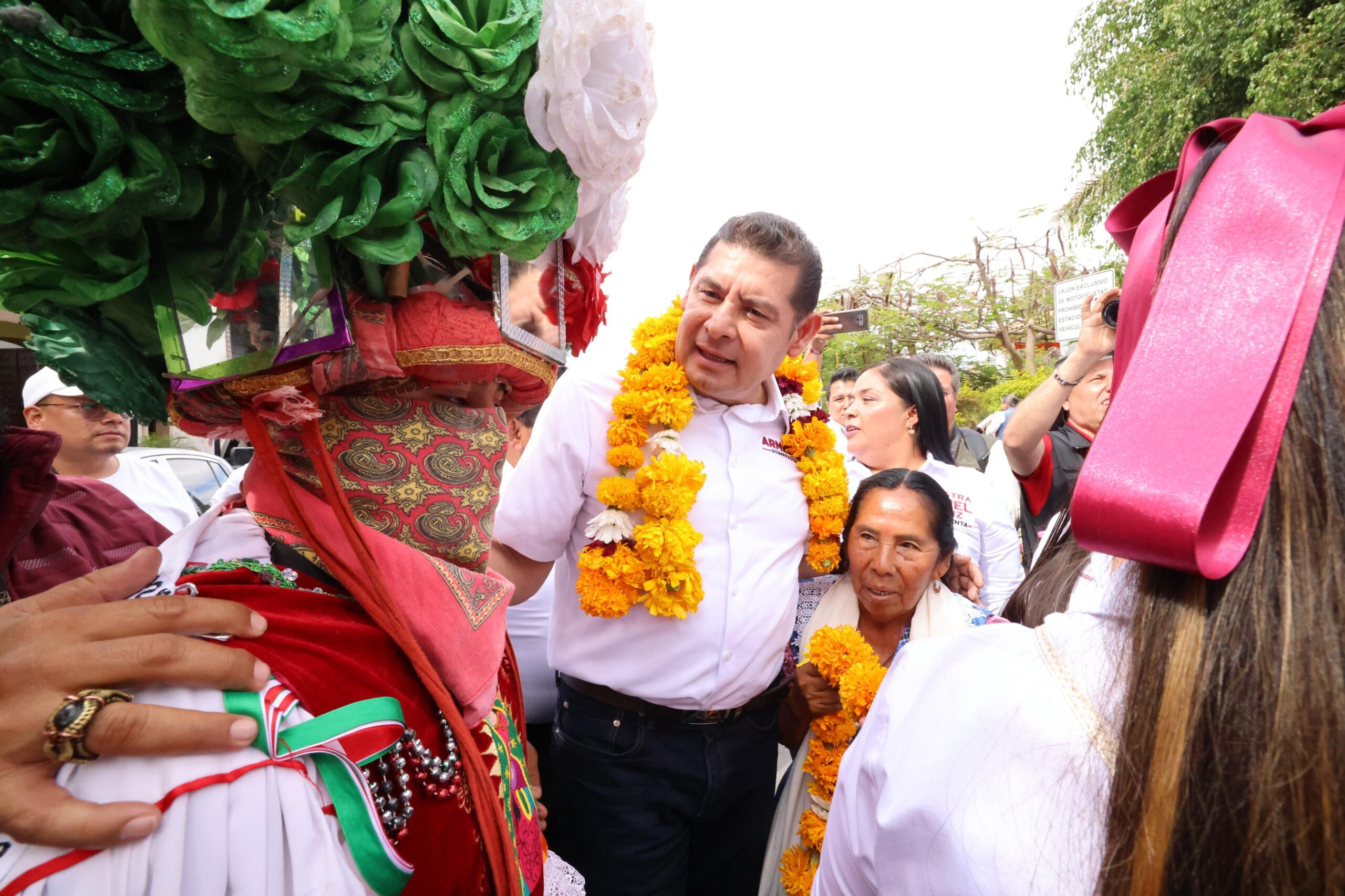 Armenta refrenda compromiso con los pueblos originarios