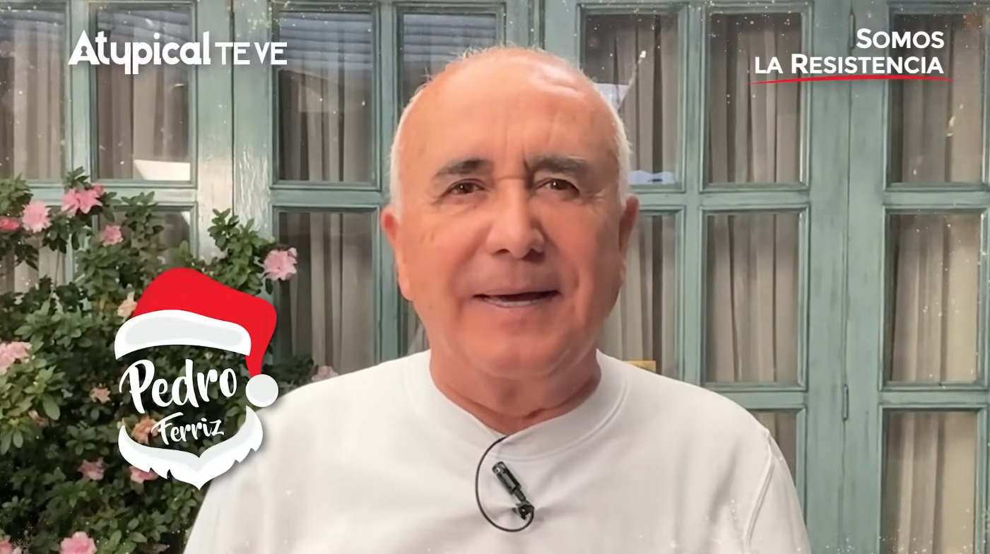 Atypical desea una feliz Navidad "sin odio ni división"