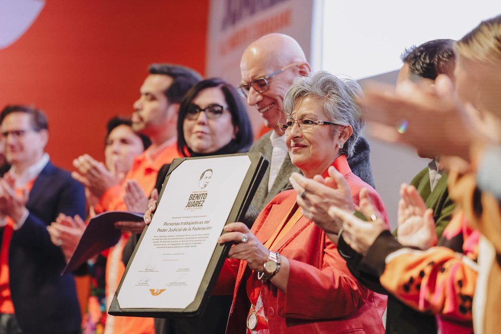 MC reconoce a Patricia Aguayo