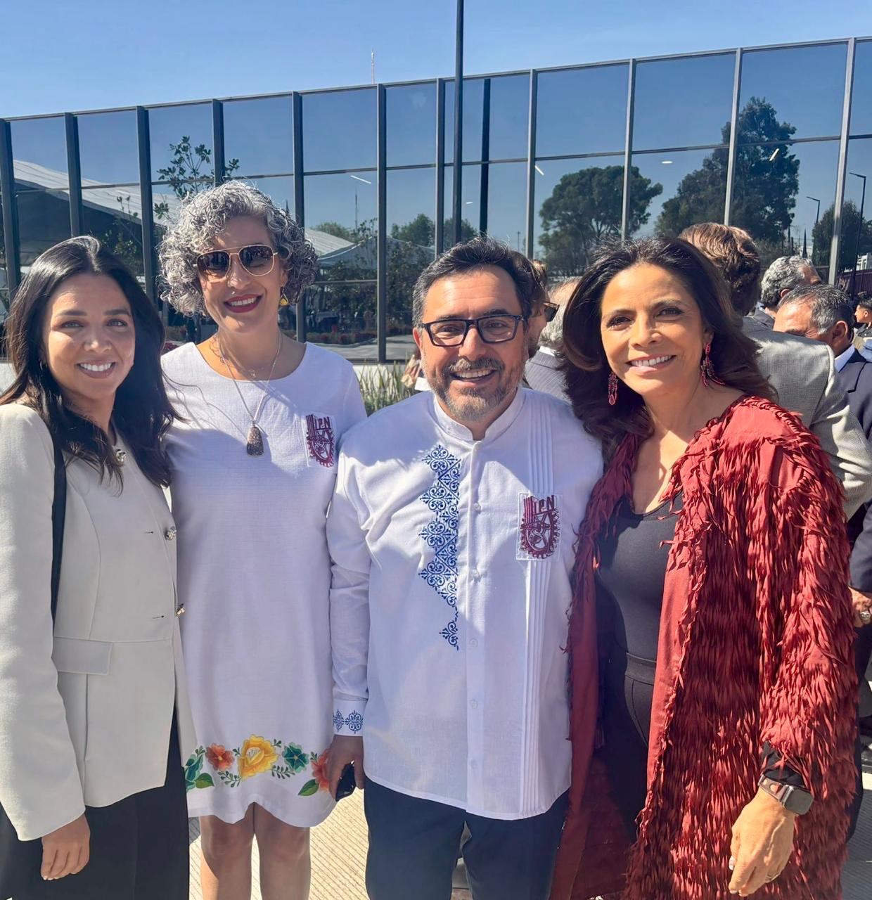 Olivia Salomón destaca el valor de la educación