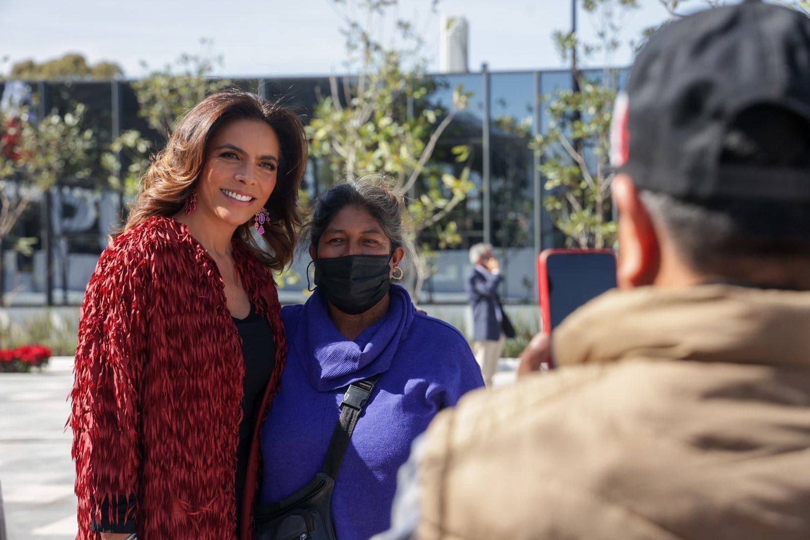 Olivia Salomón inauguración de plantel