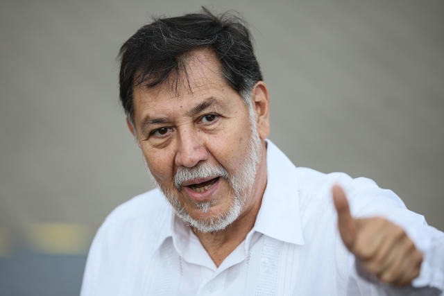 Fernández Noroña apoya respuesta de Petro a políticas fascistas de Trump