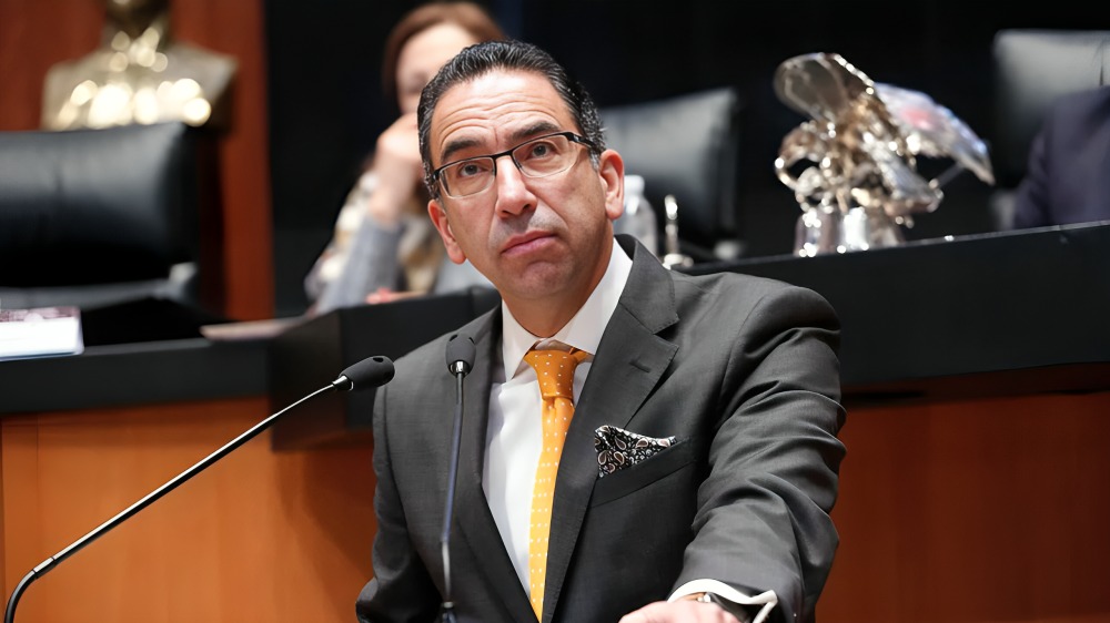 Javier Lozano