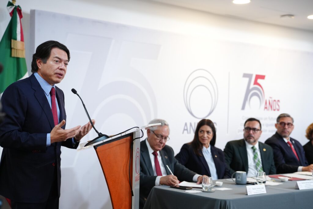 Titular de la SEP