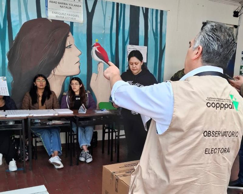 Alito acude a Ecuador como observador electoral