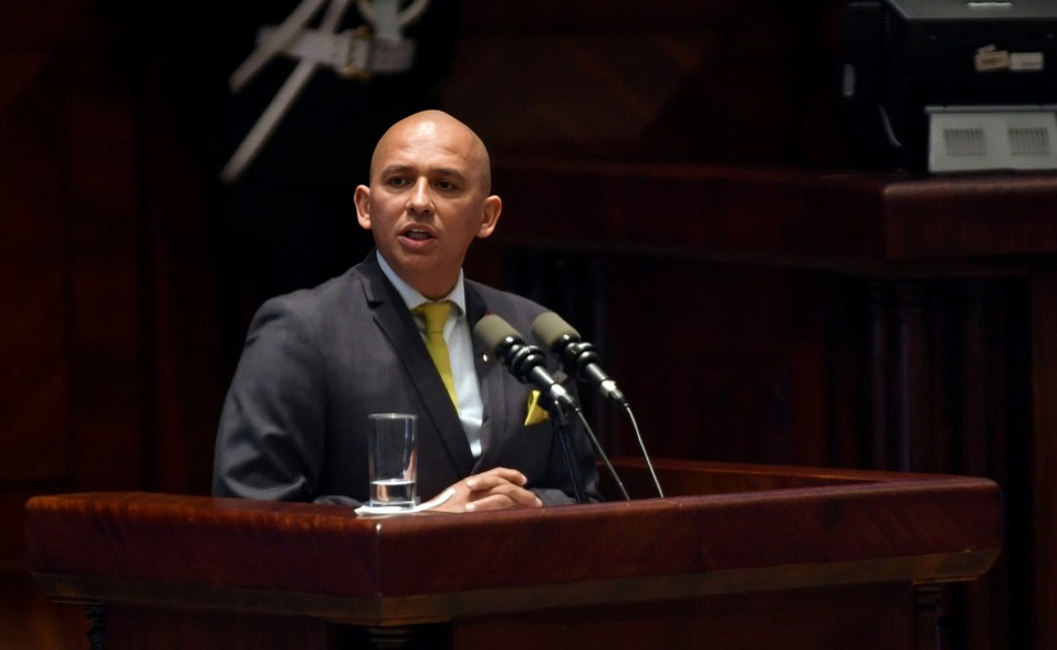 Asambleísta acusa a Noboa por provocar burlas hacia Ecuador