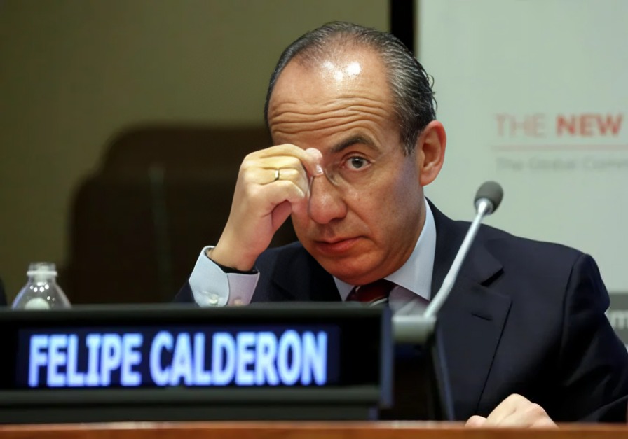 Calderón habría contabilizado barriles de agua en su producción de petróleo